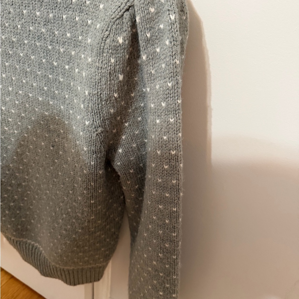 Ann Taylor Gray Dotted Jacquard Sweater – Size Medium - Picture 10 of 11